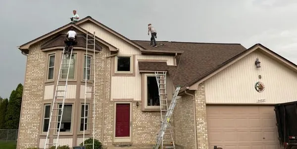 Tyler Exteriors Logo