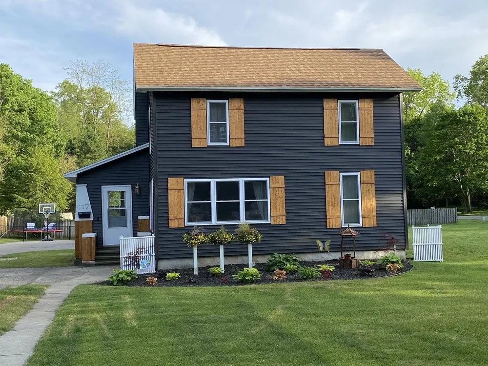 Slide of Tyler Home Improvement