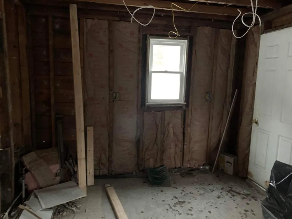 Slide of Tyler's Roofing