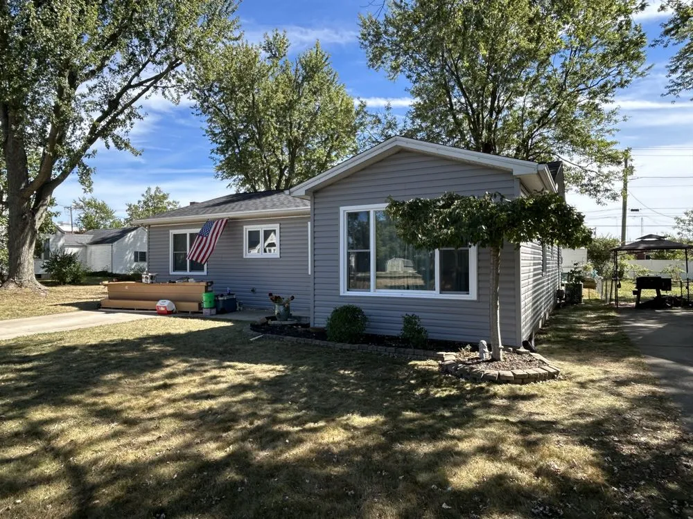 Slide of U Nailed It Construction