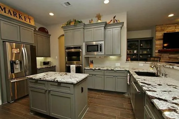 Slide of U S M Builders