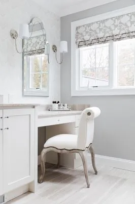 U S Work Building & Remodeling Logo