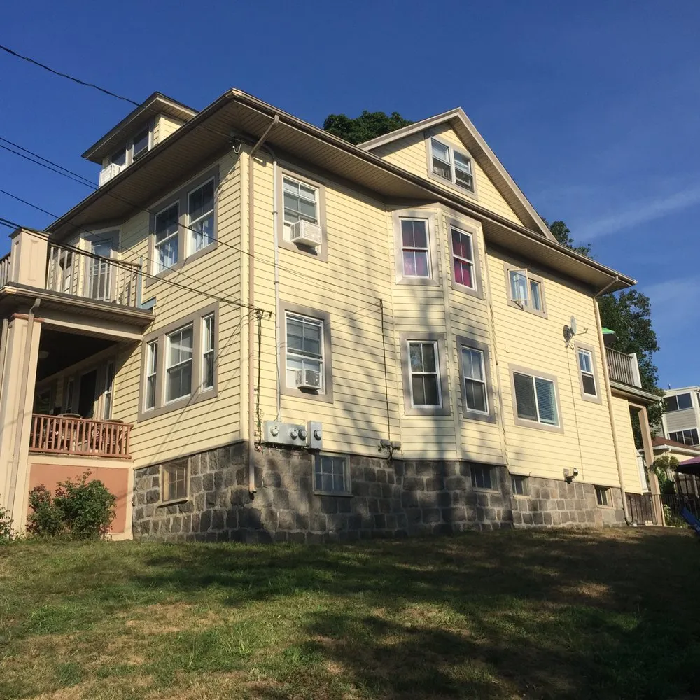 Slide of UBrothers Construction