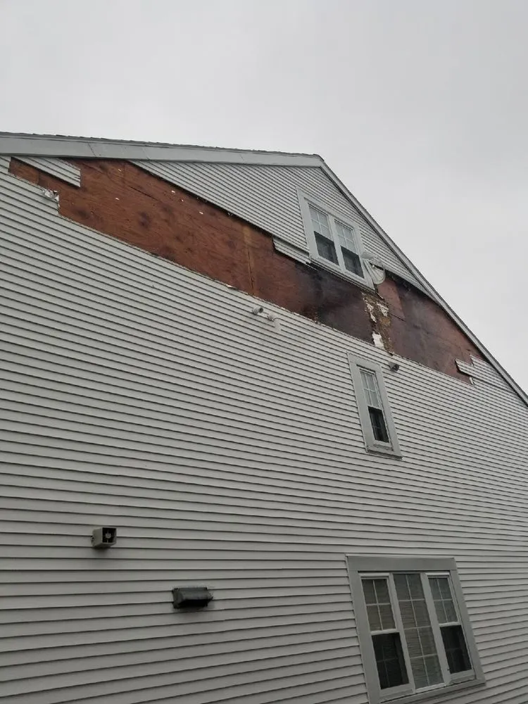 Slide of UBrothers Construction