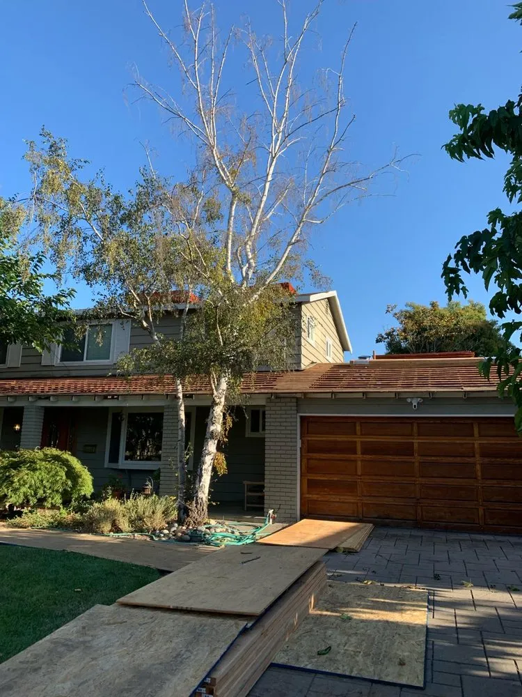 Slide of UC Sunny Roofing