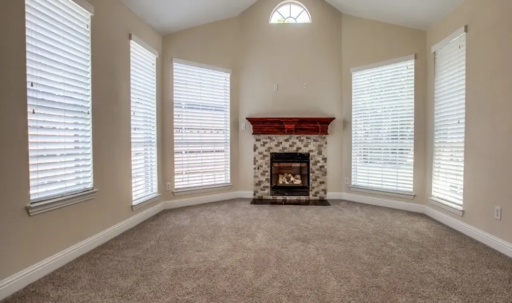 Slide of UES Contracting