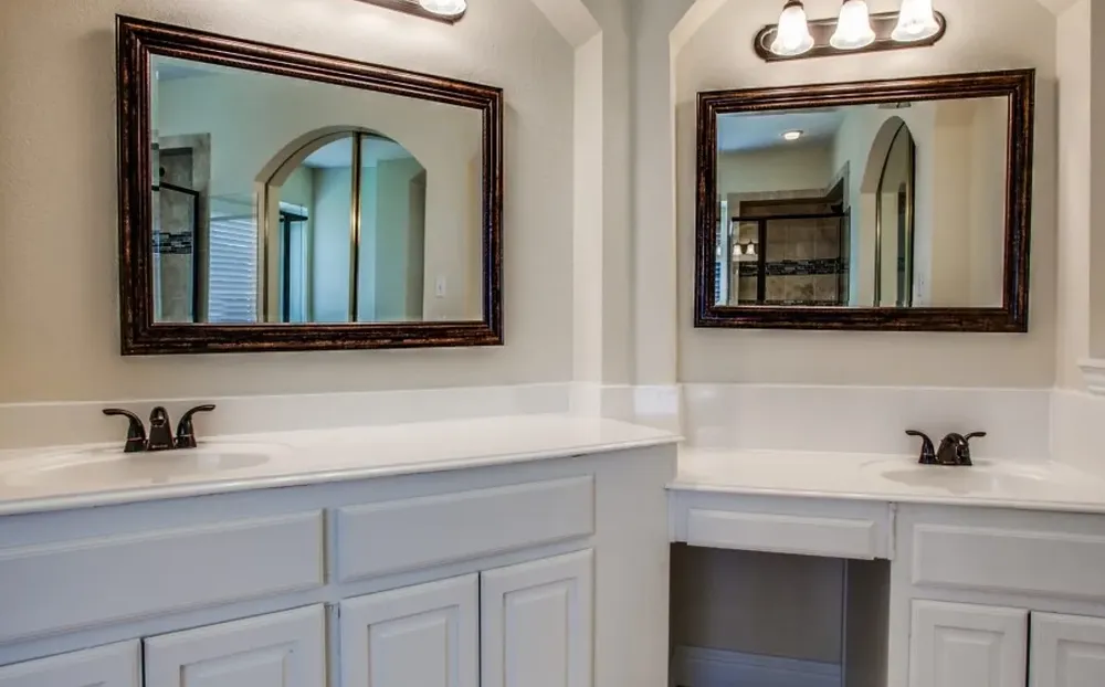 Slide of UES Contracting