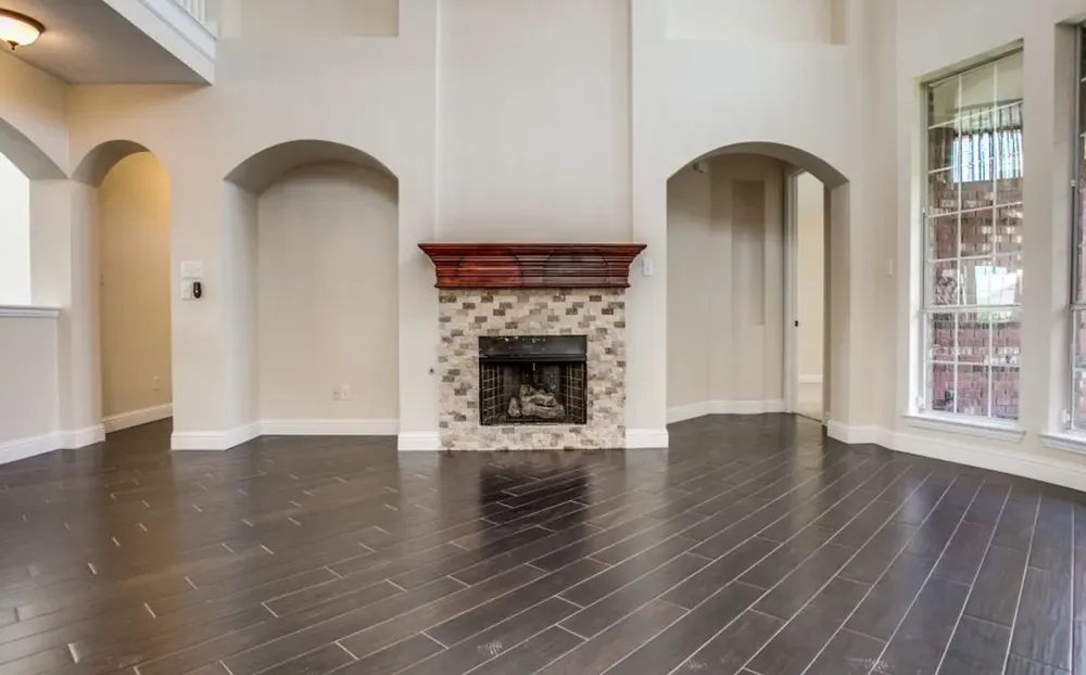 Slide of UES Contracting