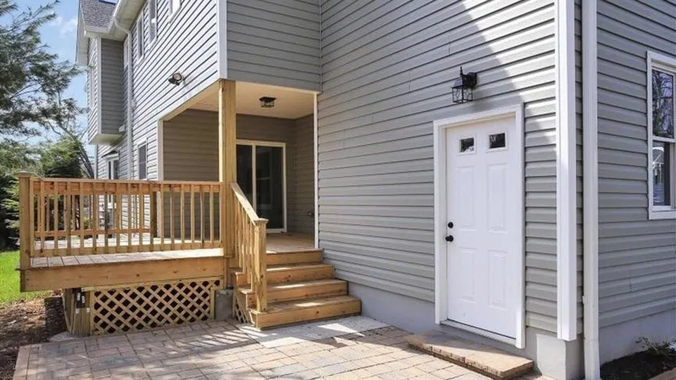 Slide of Ultimate Contracting Team