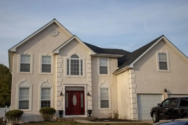 Professional shingle roofing service experts serving Sewell, NJ - Ultimate Improvements