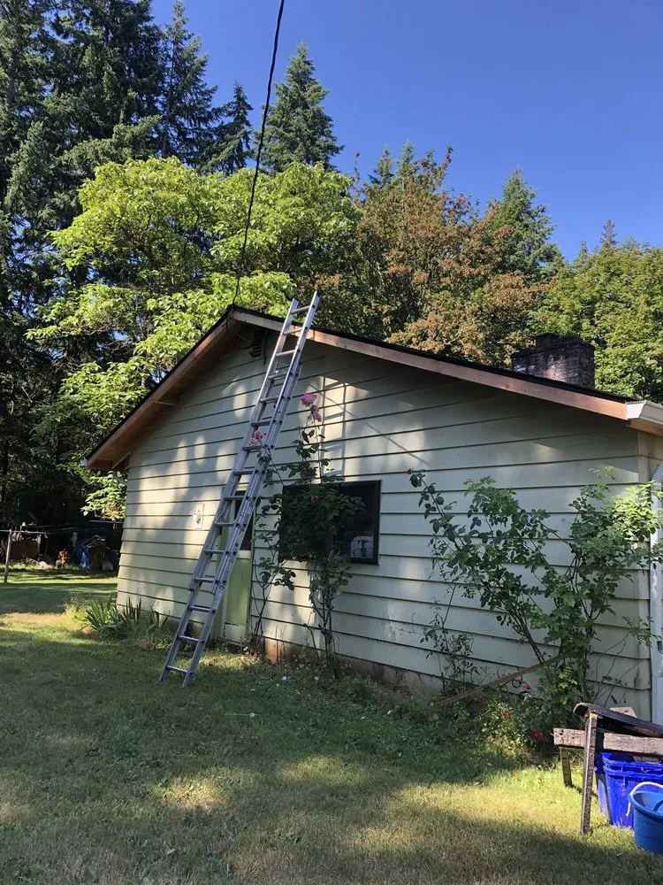 Slide of Ultimate Roofing