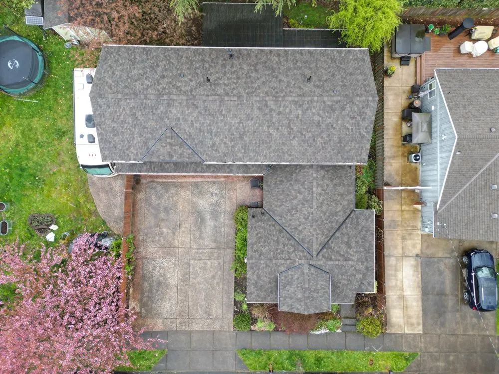 Slide of Ultimate Roofing