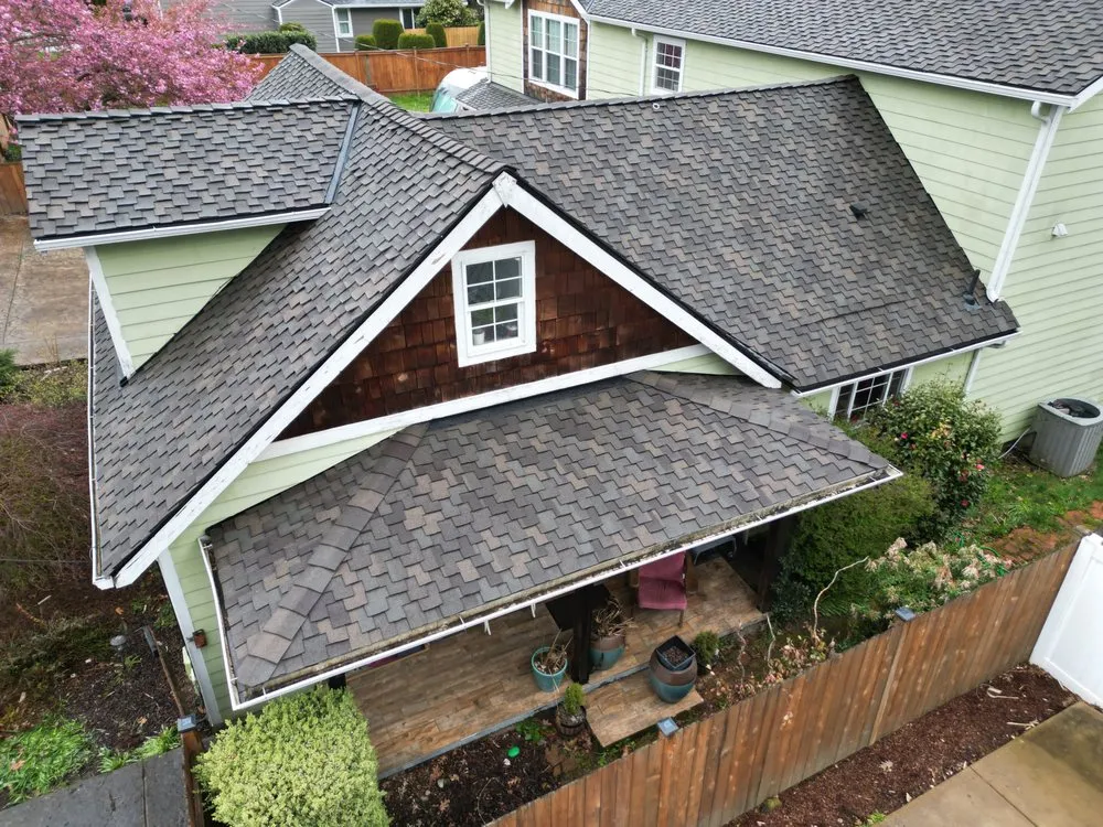 Slide of Ultimate Roofing