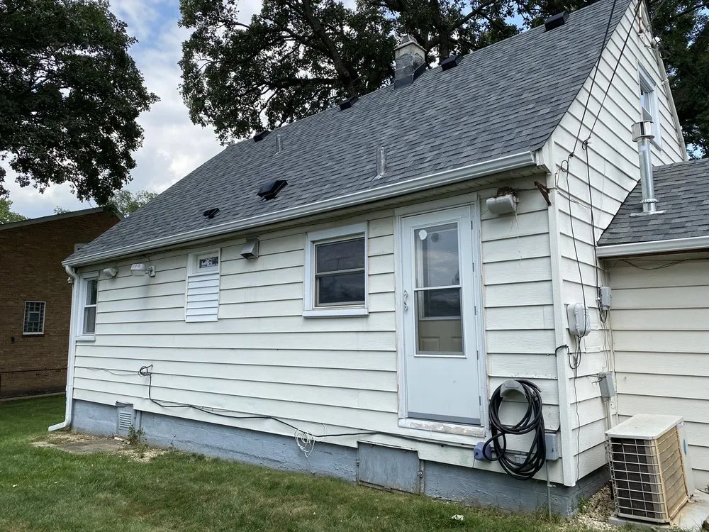 Slide of Ultimate Roofing