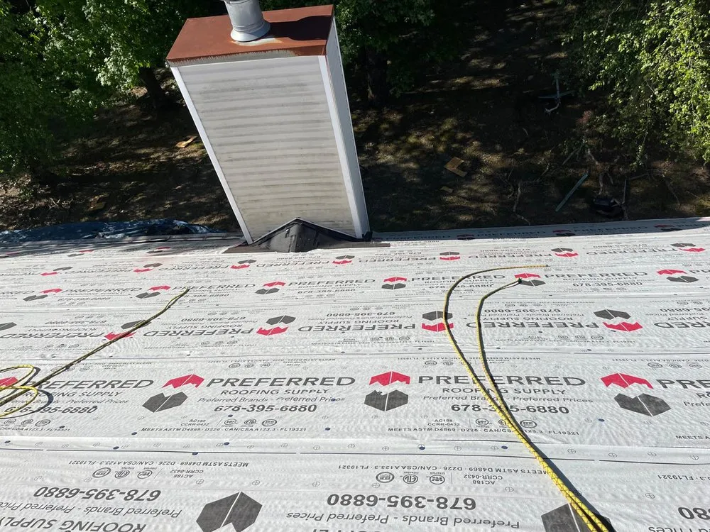 Slide of Umana Roofing