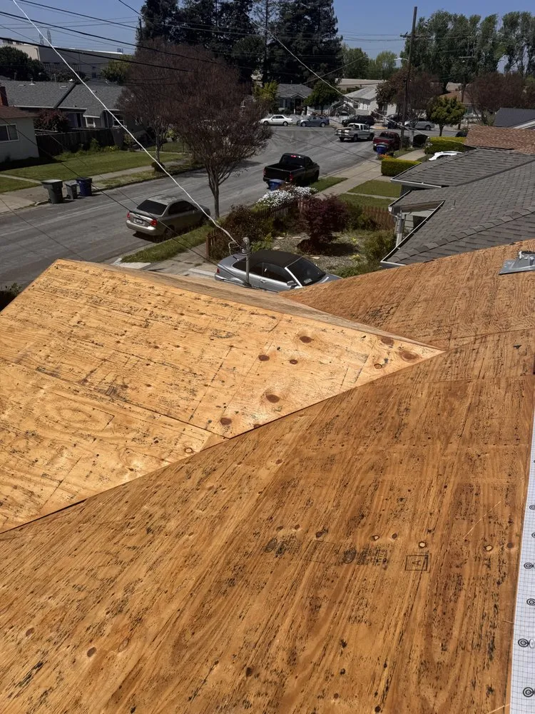 Slide of Umbriel Roofing