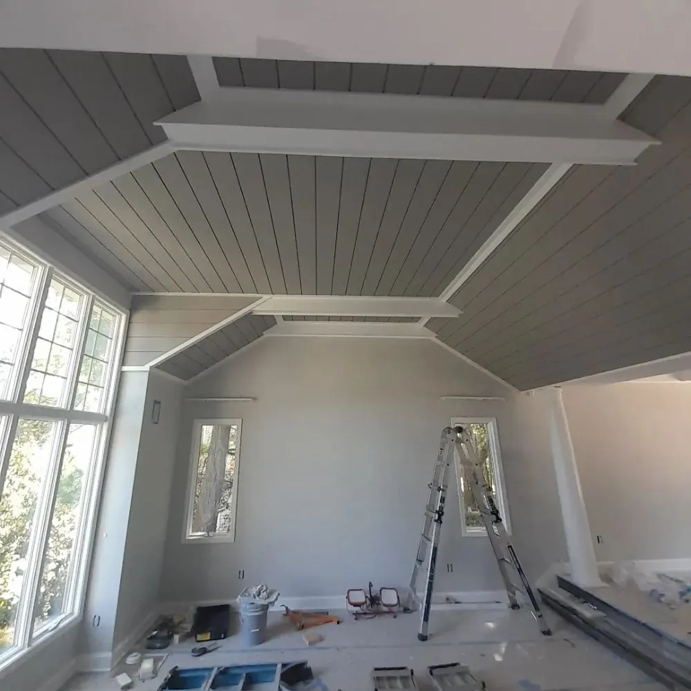 Slide of Umo Roofing