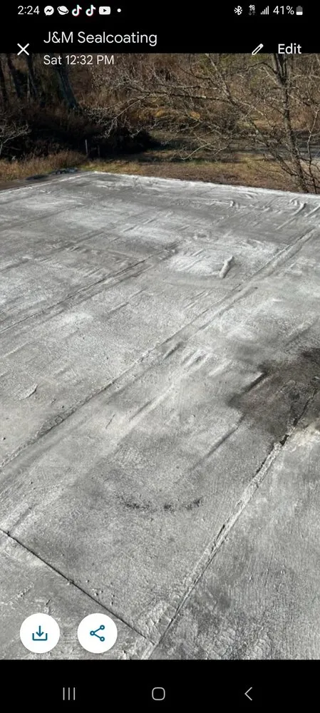 Slide of Umo Roofing