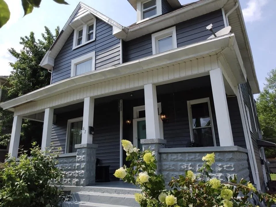 Slide of Under Pressure Washing and Exterior Painting