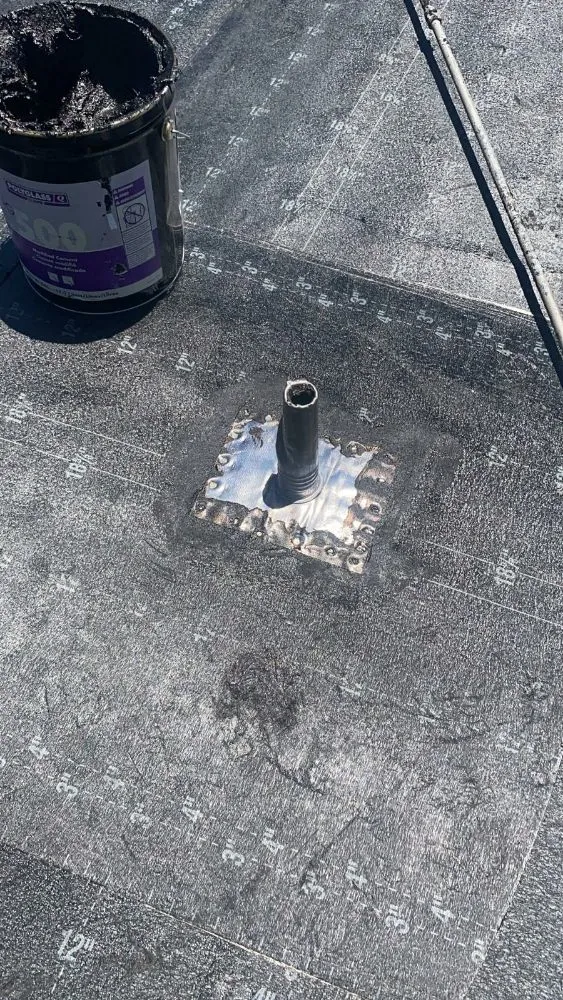 Slide of UnderCover Roofing & Metal