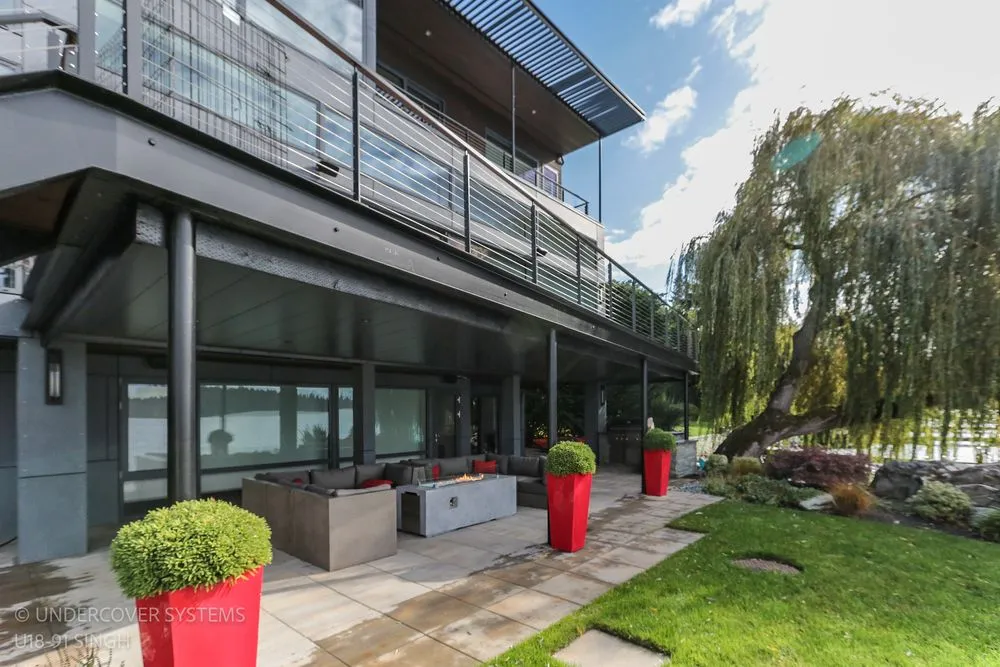 Slide of Undercover Systems by People Come First Construction Group