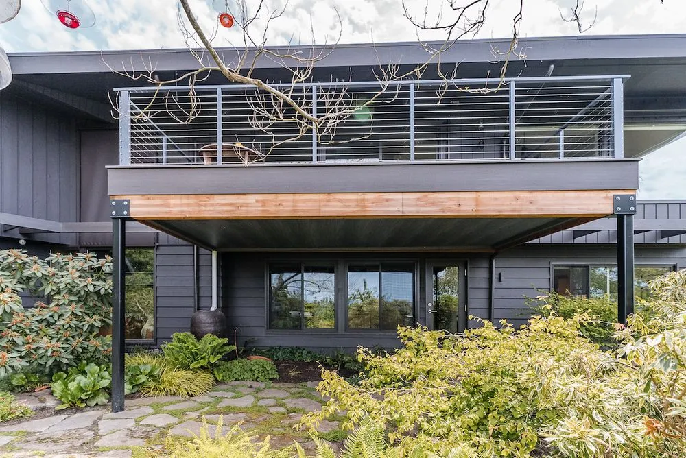 Slide of Undercover Systems by People Come First Construction Group