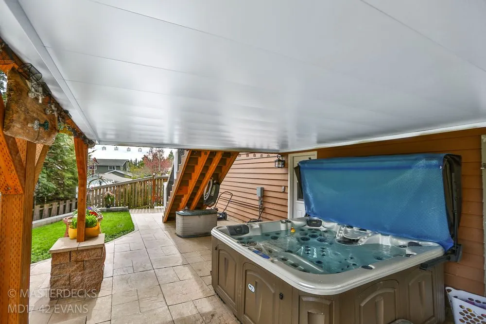 Slide of Undercover Systems by People Come First Construction Group