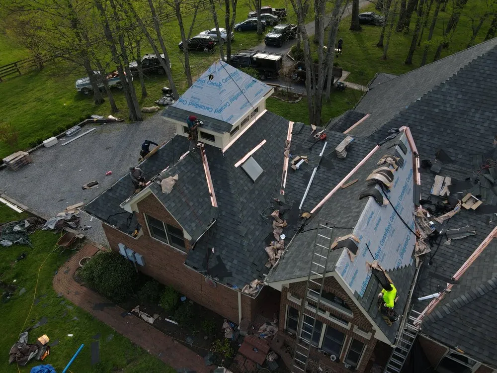 Slide of Underdog Roofing