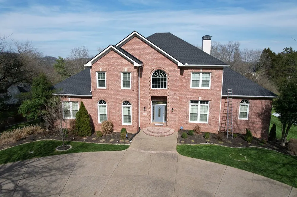 Slide of Underdog Roofing