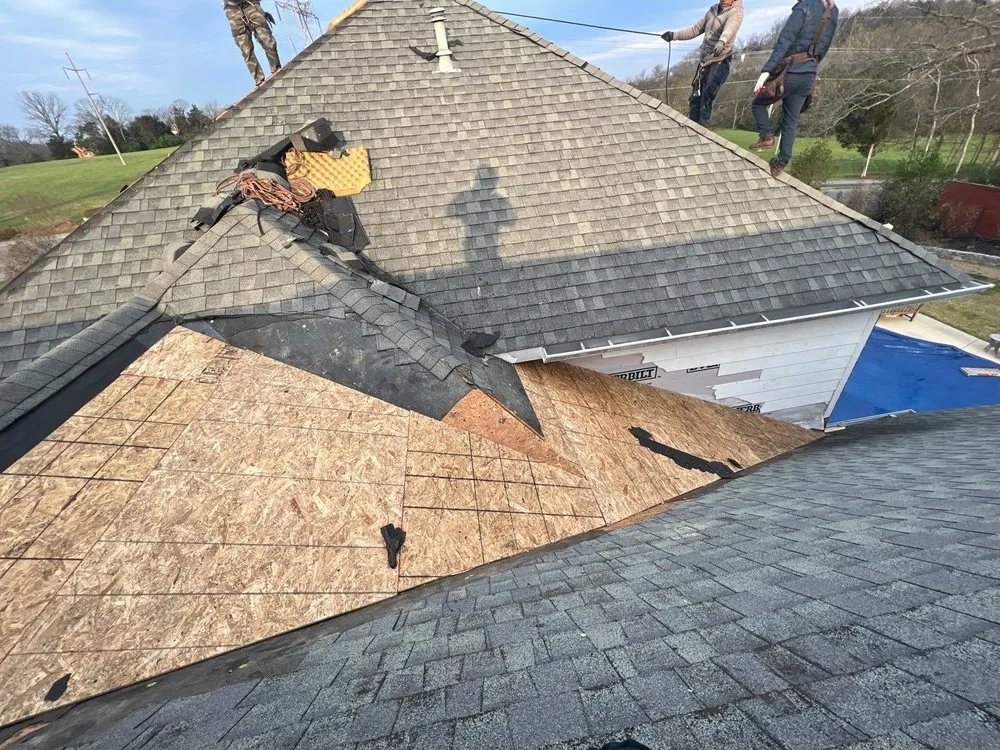 Slide of Underdog Roofing