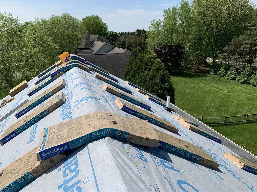 Slide of Underdog Roofing