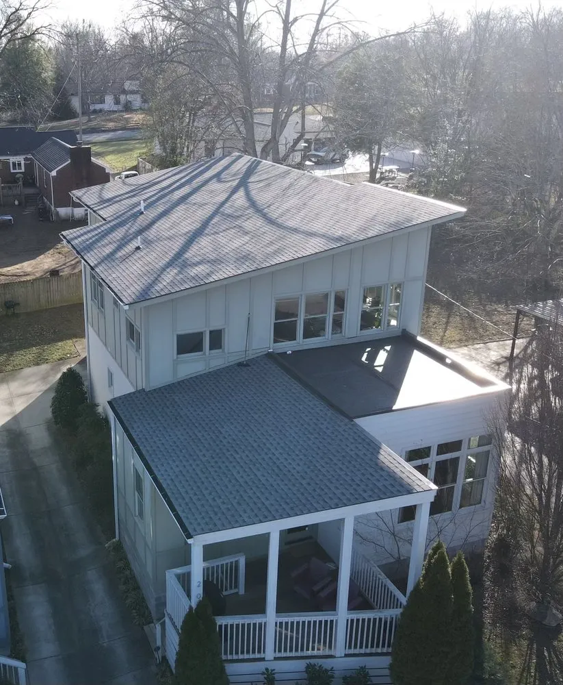 Slide of Undersun Roofing