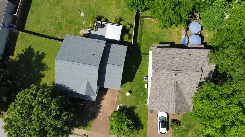 Slide of Undersun Roofing