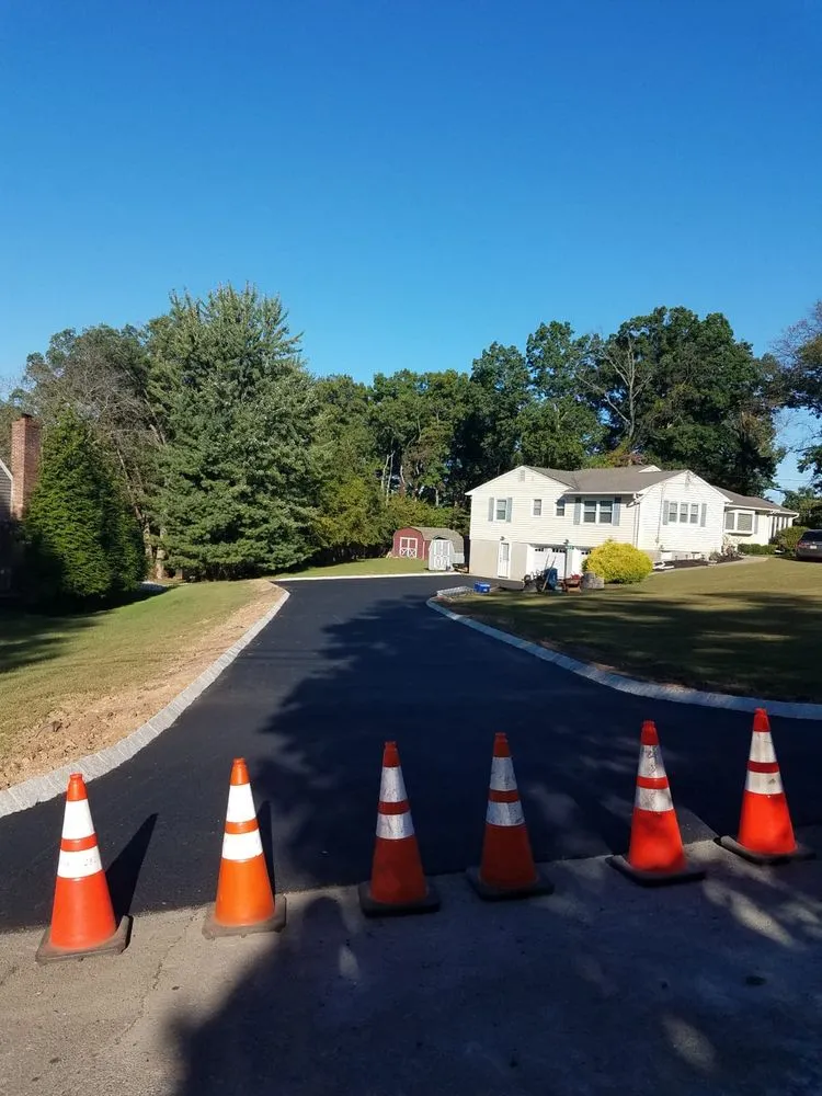 Slide of Uneek Paving & Masonry