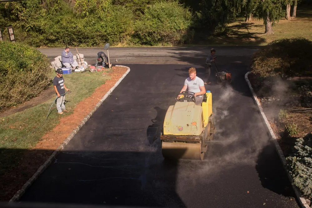 Slide of Uneek Paving & Masonry