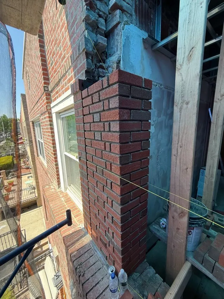 Slide of Unico Construction