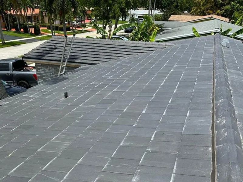 Slide of Unifield Building Solutions