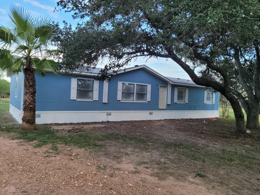 Slide of Unike Services