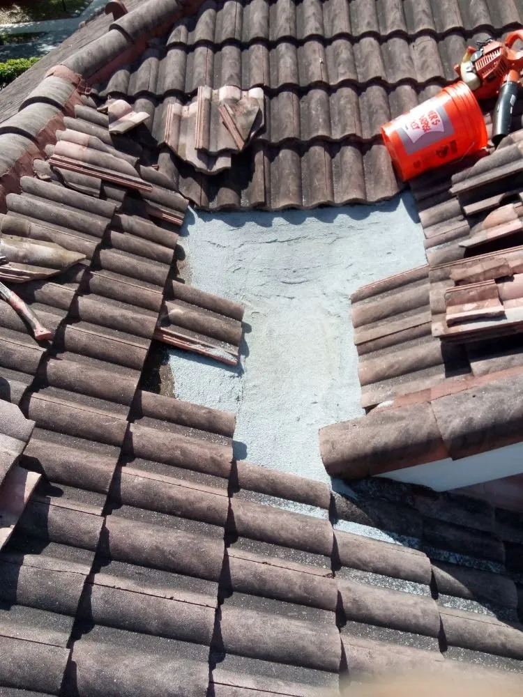 Slide of Union American Roofing