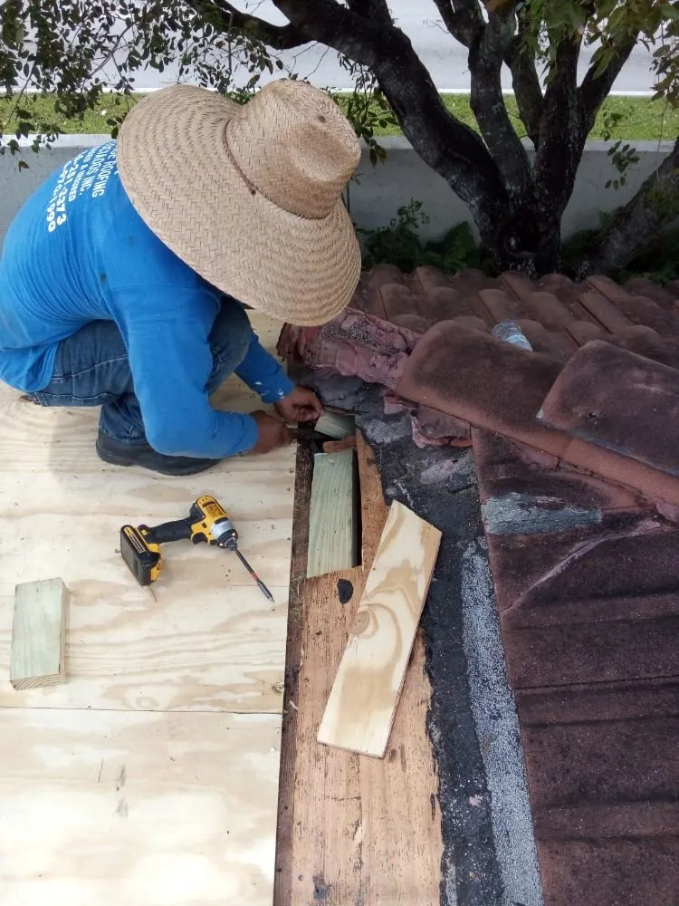 Slide of Union American Roofing