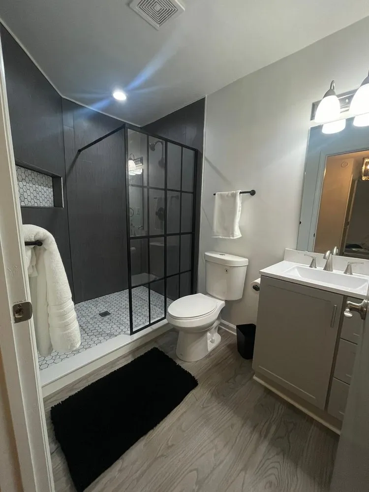 Slide of Union General Contractor