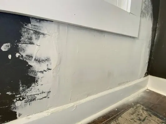 Unique Home Solutions Logo