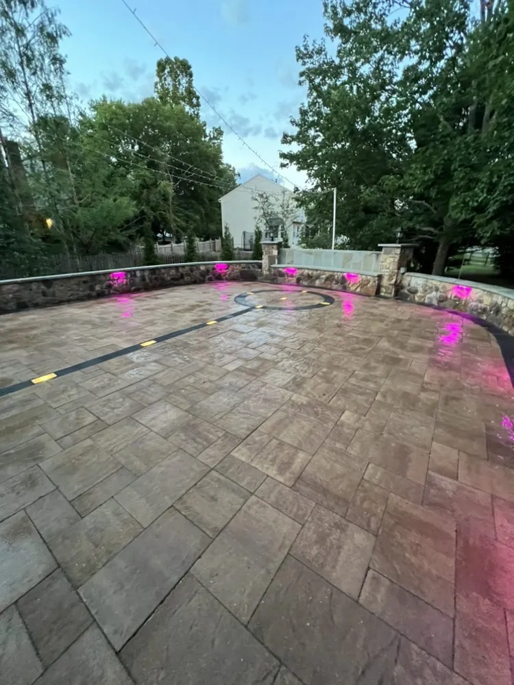 Slide of Unique Quality Constructions