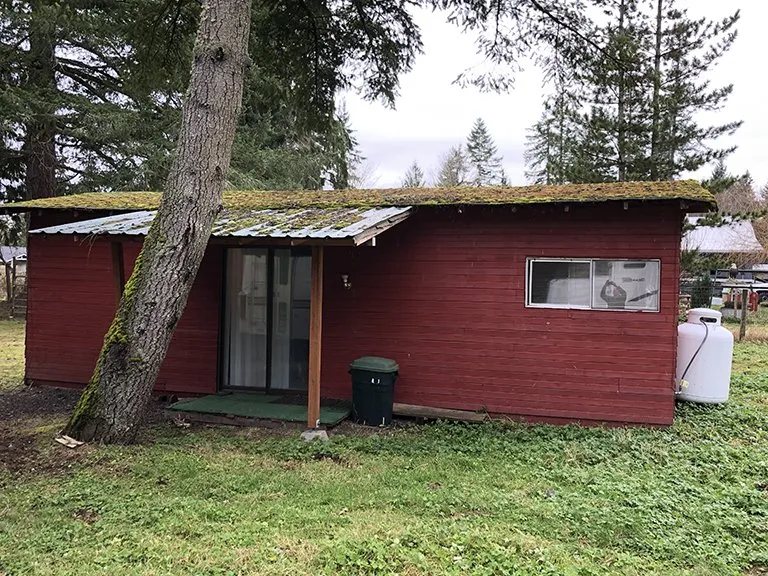 Slide of Unique Roofing Company