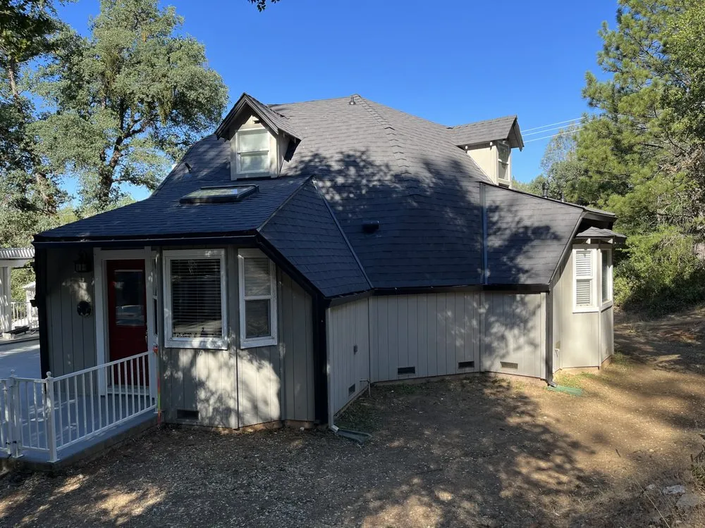 Slide of Unique Roofing Services