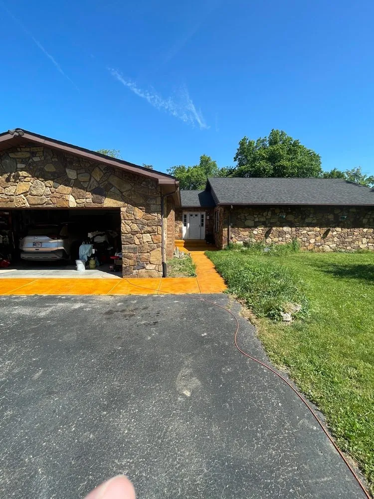 Slide of Unisource Roofing