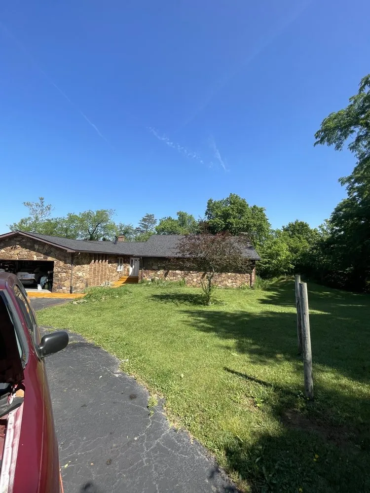 Slide of Unisource Roofing