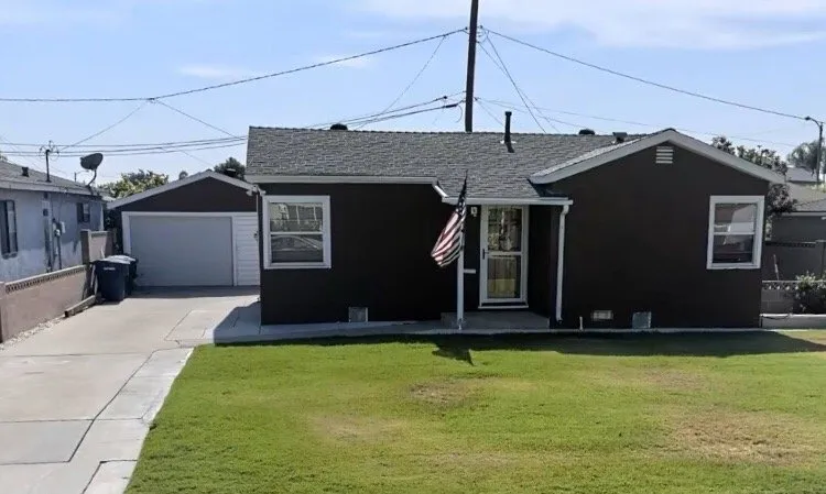 Slide of United Armstrong Builders Gen Contractors