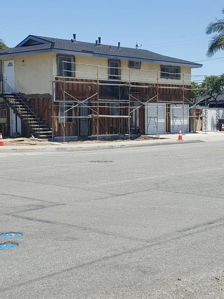 Slide of United Armstrong Builders Gen Contractors