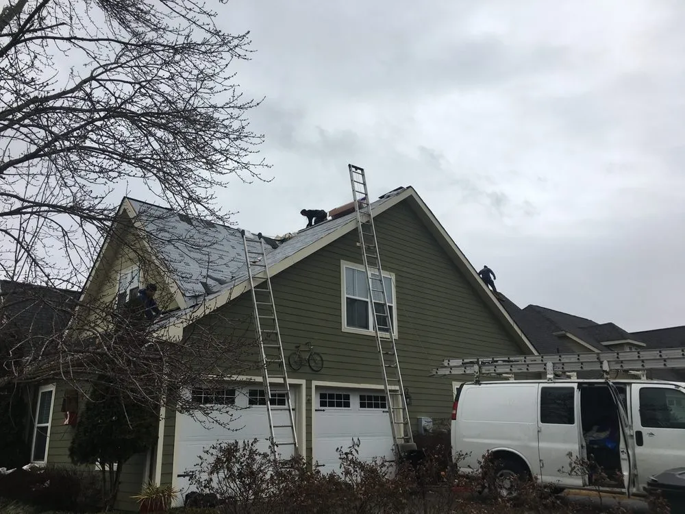 Slide of United Contracting and Roofing